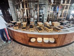 -锦厨国际自助餐厅 · 云端景观 (昆明索菲特大酒店)