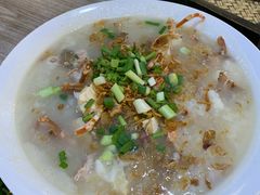 -拉威海鲜市场