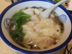 -禧凰·老上海白斩鸡辣肉面店