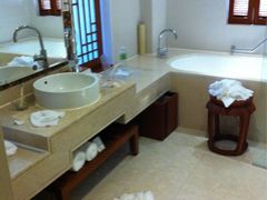 亚龙湾五星级的酒店&nbsp;入住就这么乱吗&nbsp;-三亚亚龙湾雅高美爵酒店