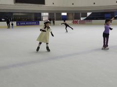 -冠军冰场CHAMPION RINK(环球银泰城店)