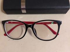 -MiRi眼镜连锁·蔡司·尼康控优点合作店(莘庄店)