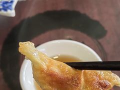 马蹄锅贴-长人馄饨铺(解放街店)