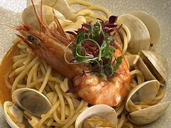 -Golden Lily河内巴黎法越料理餐厅(建国西路店)