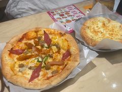 -酷公社·榴莲披萨(太原街店)