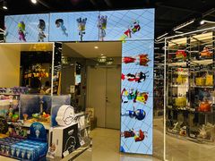 -泡泡玛特POPMART(侨福芳草地店)
