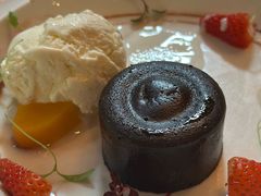 熔岩蛋糕-小芳廷餐厅