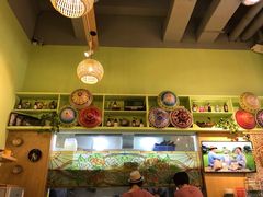 -越弥越南传统美食馆