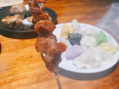 炭烤牛肉串-黄鱼炙夜·烧烤·小龙虾(世茂缤谷店)