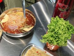 -马路牙子烧烤音乐酒馆(望京店)