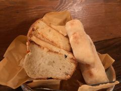 斯普汇经典餐前面包-斯普汇生蚝牛排馆(中骏世界城店)