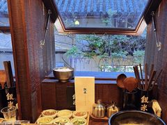 -银米·云南传统过桥米线(双廊黑金冠店)