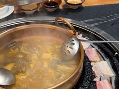 -阿山卓·野生菌火锅·纳西火塘烤肉