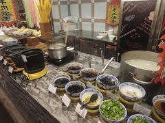 -棕榈阁·巴西烤肉海鲜自助餐厅(中州皇冠假日酒店)