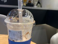 陨石拿铁瑞纳冰-瑞幸咖啡(深圳来福士广场店)