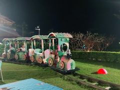 -水桶王国主题餐厅·聚会·生日派对·亲子活动·家庭套餐(亚龙湾希尔顿店)