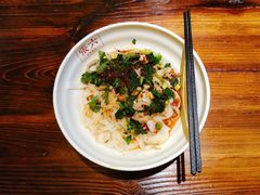 -遵义虾子张六羊肉粉(地王店)