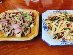 -苗湘食府(十年店)