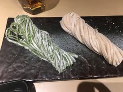 -余欢领鲜火锅(新街口店)