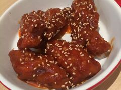 -必胜客(WOW中心城店)