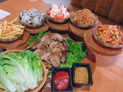 -肥肥虾庄·金牌油焖大虾(杨园滨江时代walk店)