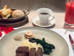 -罗宾斯牛排馆(重庆丽晶酒店)