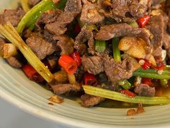 小炒黄牛肉-湖南码头·地道岳阳美食·湘菜(魏公村店)