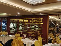-御满江海鲜酒家(洛溪新城店)