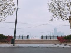 -武昌江滩