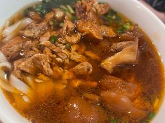 -矮子粉店1985·长沙米粉(湘春路店)