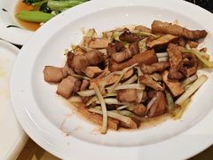 -新发现(金茂览秀城店)