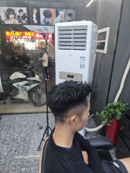 点击看大图 -藤野造型专业烫染接发