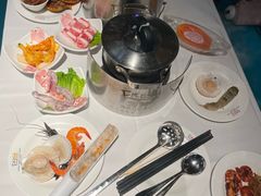 -领鲜活海鲜榴莲自助火锅(东门店)