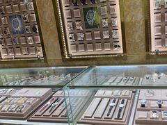 -亨得利名表服务中心(上海湾店)