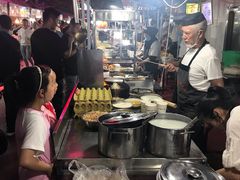 自助取餐区-清真老马家国华牛奶鸡蛋醪糟(正宁路店)