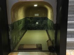 -丽池宫韩式汗蒸会馆(华灯坊店)