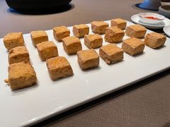 臭豆腐-荣轩(新荣记环球金融中心店)