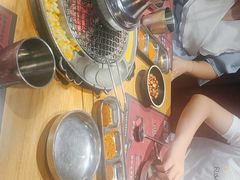 -青瓦炭韩潮烤肉(花园道店)