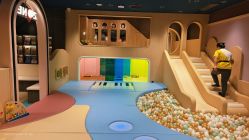 -奈尔宝家庭中心·亲子餐厅(北京东坝万达店)