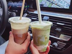 -瑞幸咖啡(凯德龙之梦莘庄店)