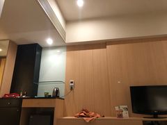 -上海虹桥西郊假日酒店