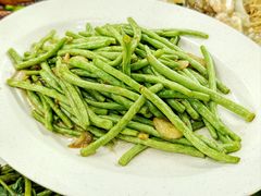 炒鬼豆苗-明记烧鱼美味店