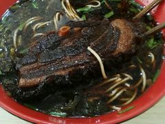 -小龙大肉面馆
