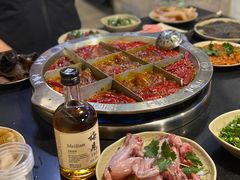 -洞亭火锅(防空洞总店)