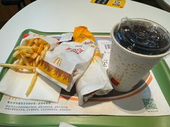 -麦当劳(华融店)