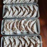 在家包饺子吃