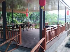 -上海怡沁园度假酒店