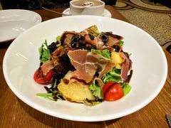 塞拉诺火腿蜜瓜沙律-Entrecôte 法国牛扒馆(保利·时光里店)