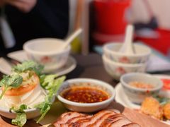 -大头虾越式风味餐厅(光明广场店)