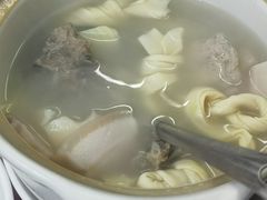 腌笃鲜汤-蘭心餐厅(进贤路店)